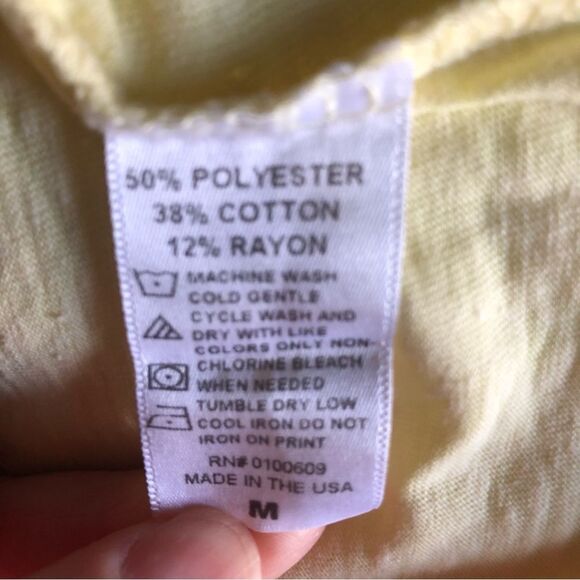 Junk Food Disney Mickey Mouse Tee Size Medium NWT - Picture 5 of 5